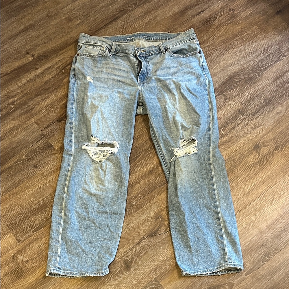 Old Navy Women's Boyfriend Jeans in Light Blue